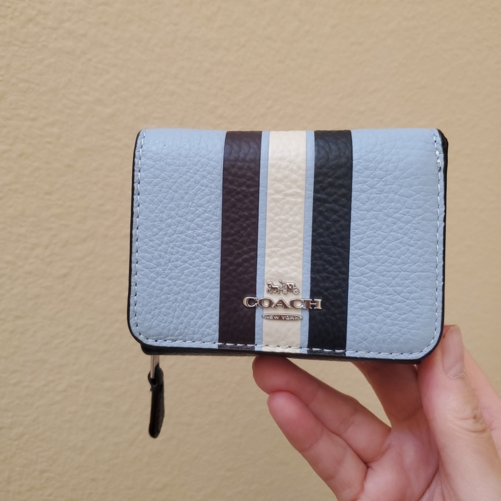 Coach Retro  Small Wallet In Colorblock - Picture 9 of 10